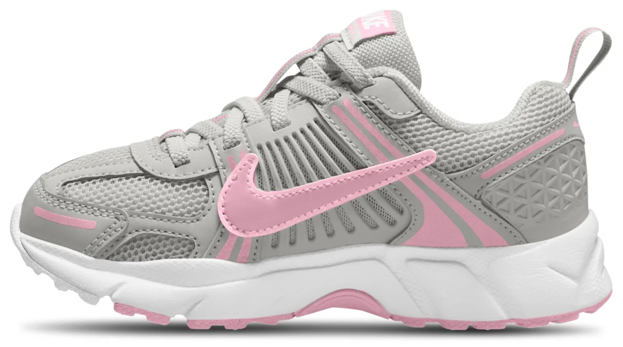 Кроссовки для мальчиков Vomero 5 Nike, цвет Vast Grey/Pink — фото 2