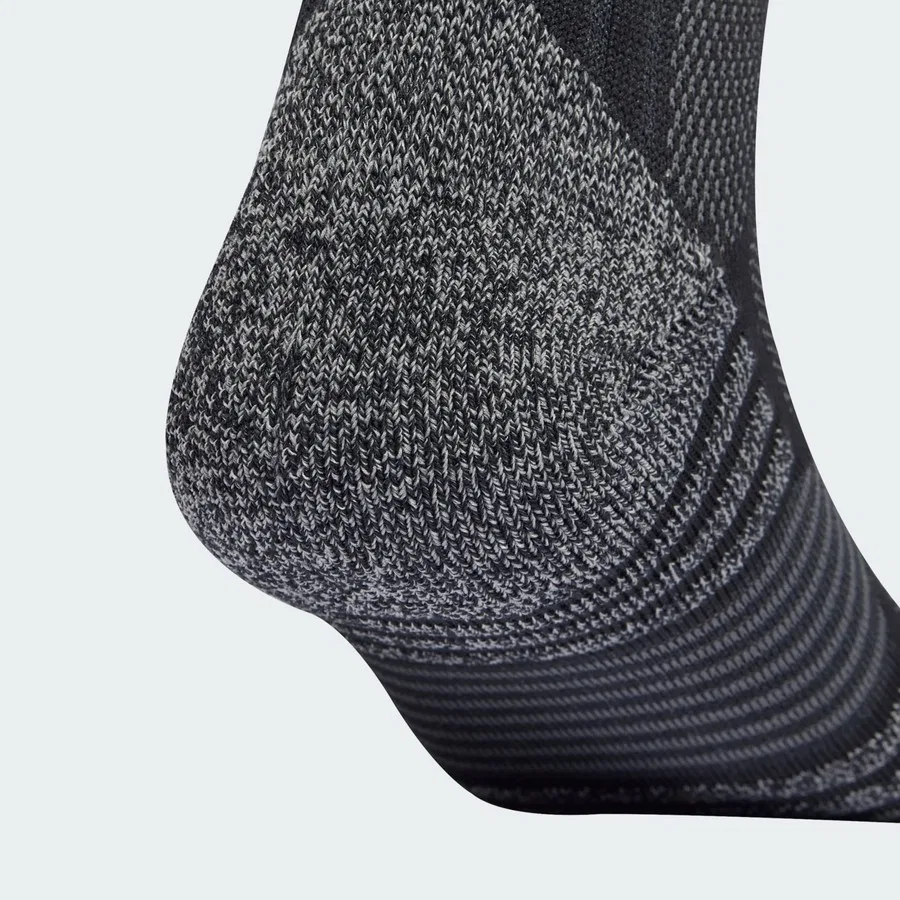 Носки вратарские с компрессией Tiro 26 Goalkeeper Socks adidas, Черный — фото 2
