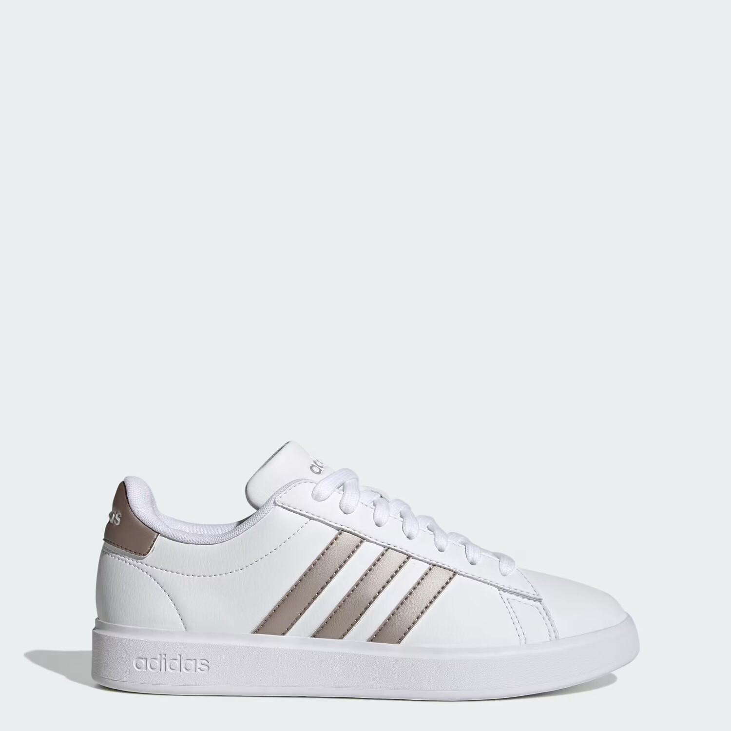Большие туфли-лодочки Adidas, цвет Cloud White/Platinum Metallic/Platinum Metallic