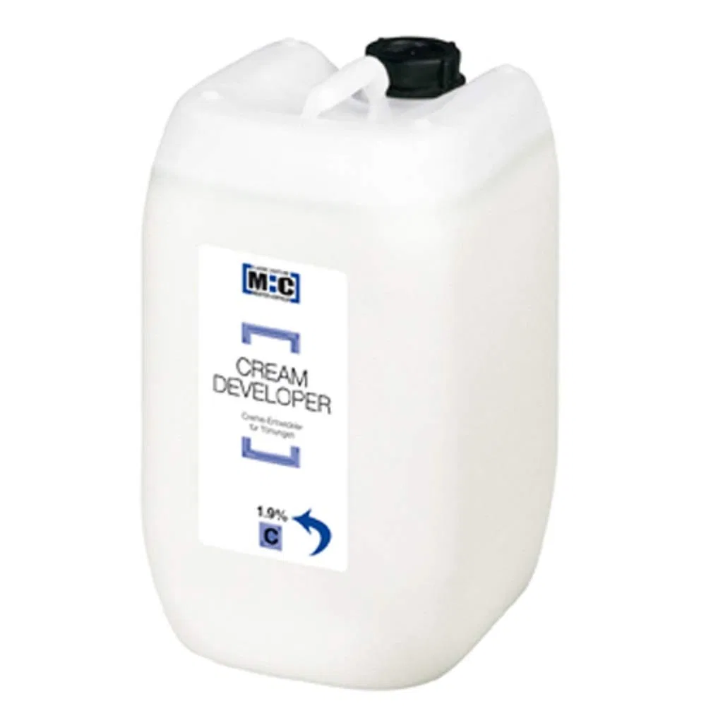 Крем-проявитель Comair M:C Cream Developer 1.9 5000 мл для тонирования M:C Meister Coiffeur, Ivory