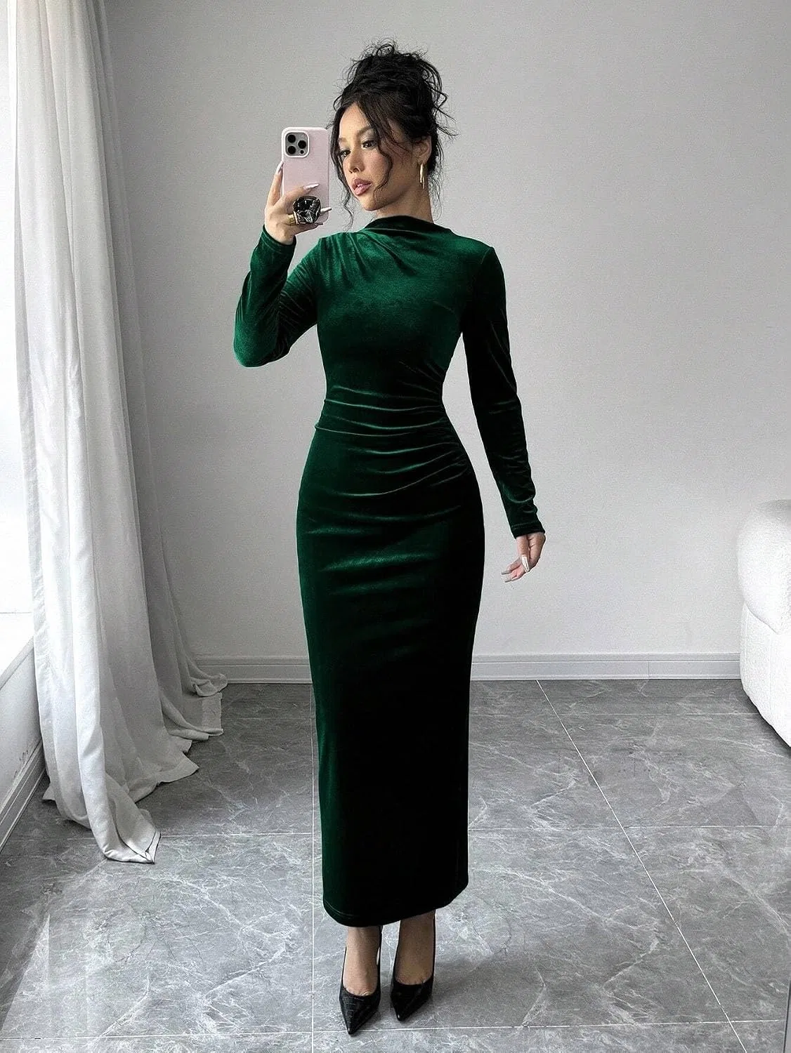 Женское длинное платье-бандо с асимметричным воланом Dark Green — фото 2
