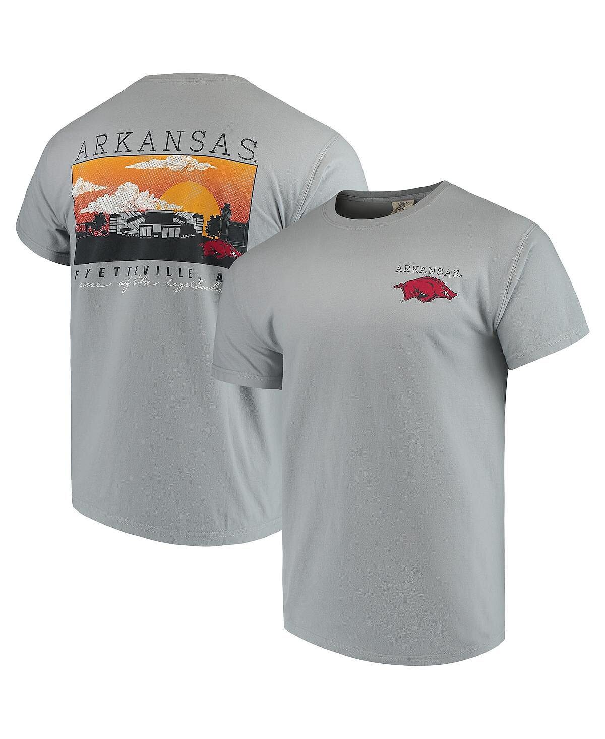 

Мужская серая футболка arkansas razorbacks comfort colours campus scenery Image One, серый