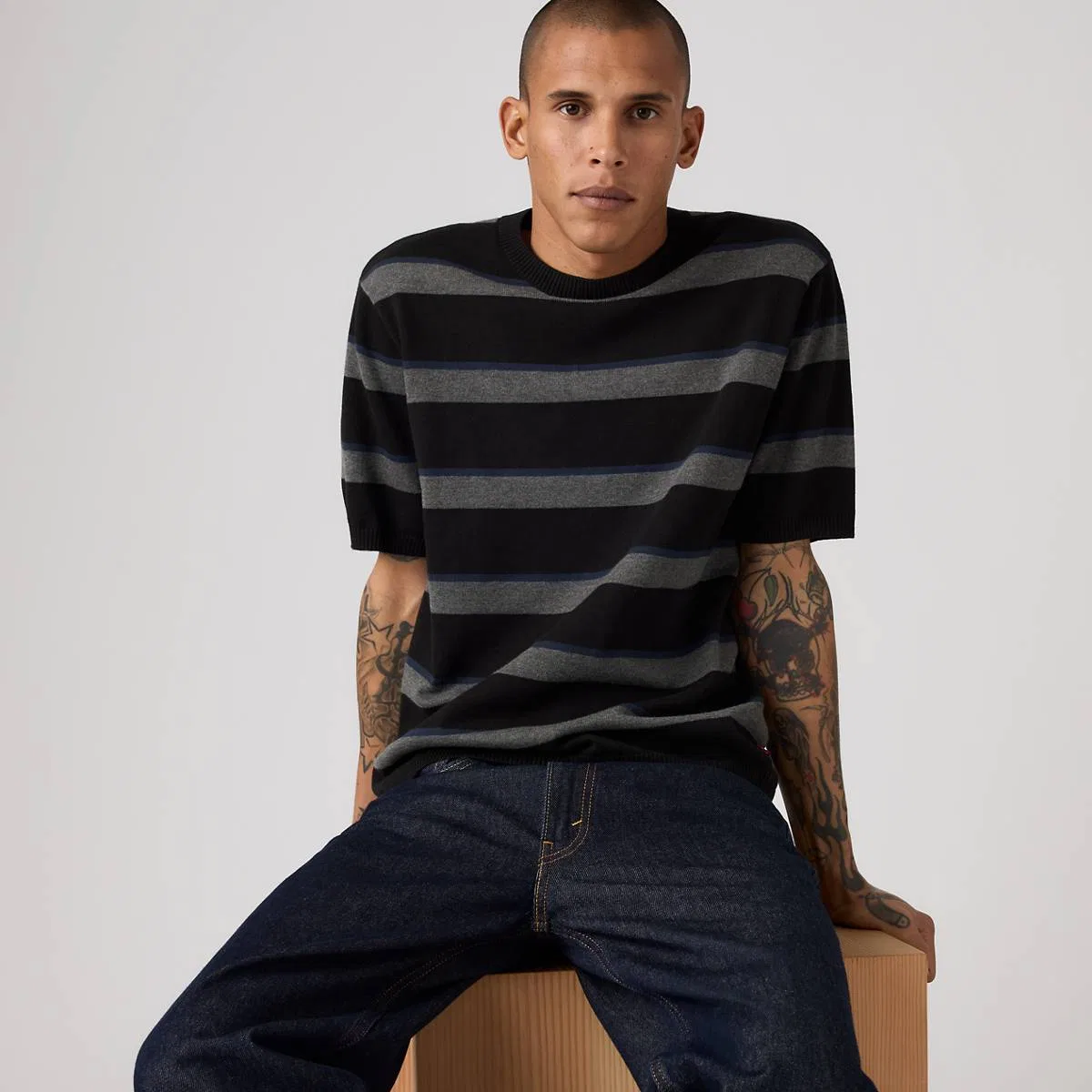 Свитер с коротким рукавом Levi's, Terrace Stripe Charcoal Heather - Grey