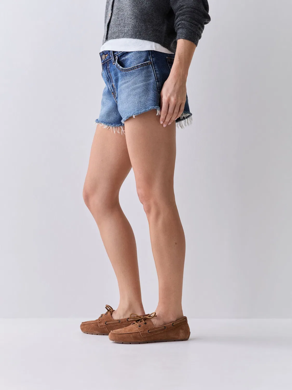 Шорты джинсовые с низкой посадкой Levi's, Mid Blue Denim — фото 3