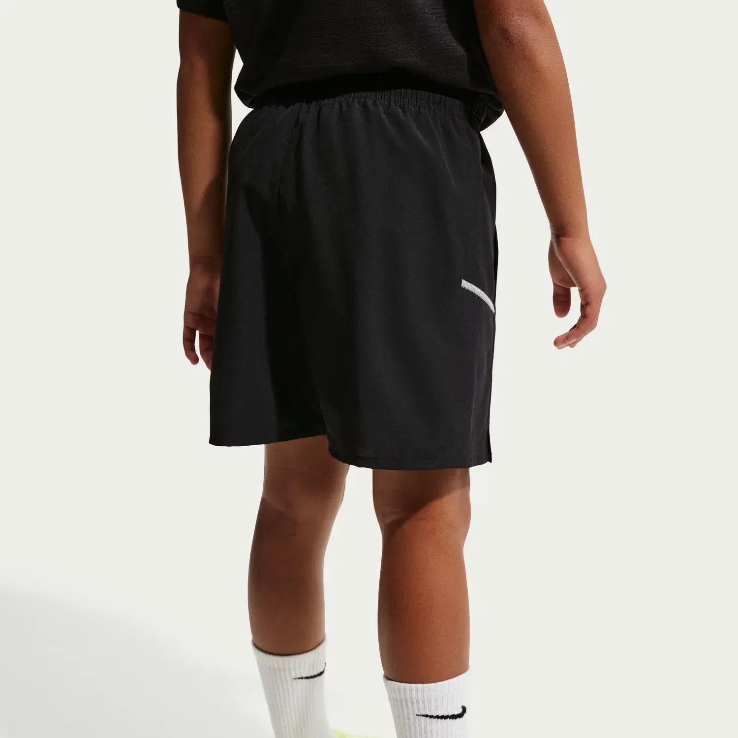 Детские шорты для мальчиков с технологией Dri-FIT Miler Nike, Negro — фото 4