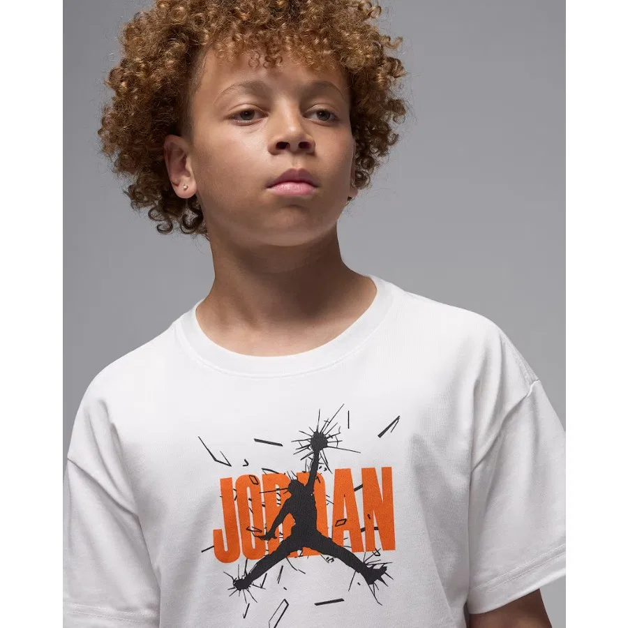 Детская футболка с принтом Jordan JDB MJ 85 Shatter SS Tee Nike, Молочный — фото 3