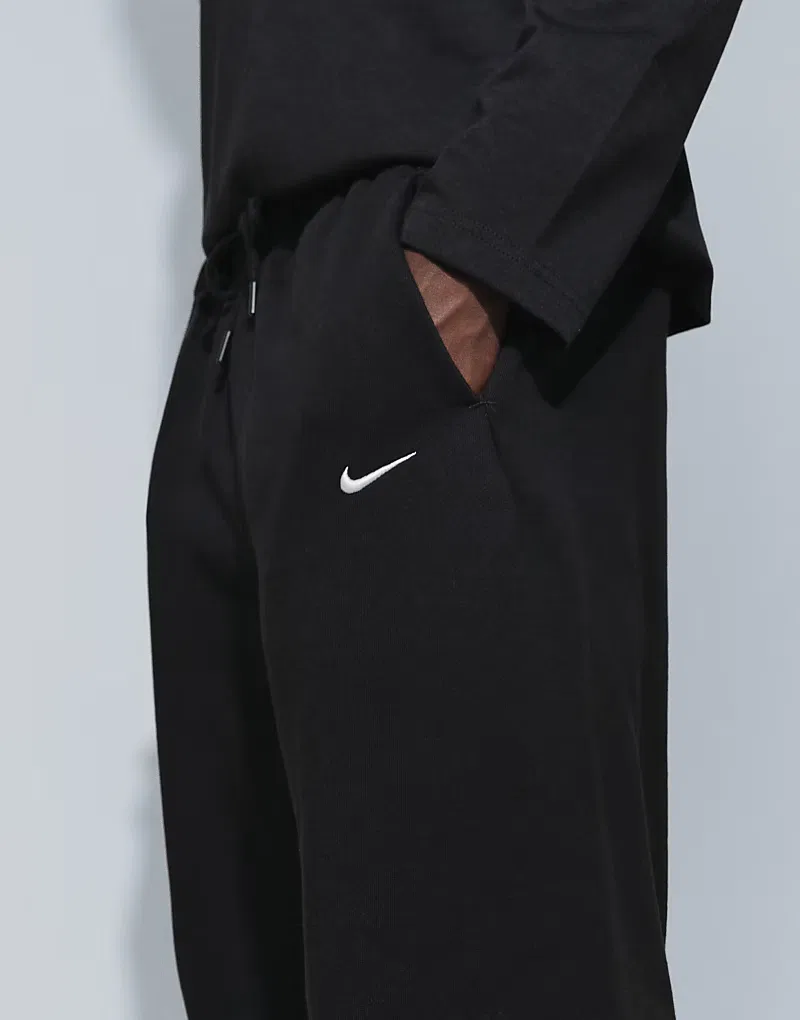 Спортивные брюки Nike Solo Fleece прямого кроя с эластичными вставками, черный — фото 4