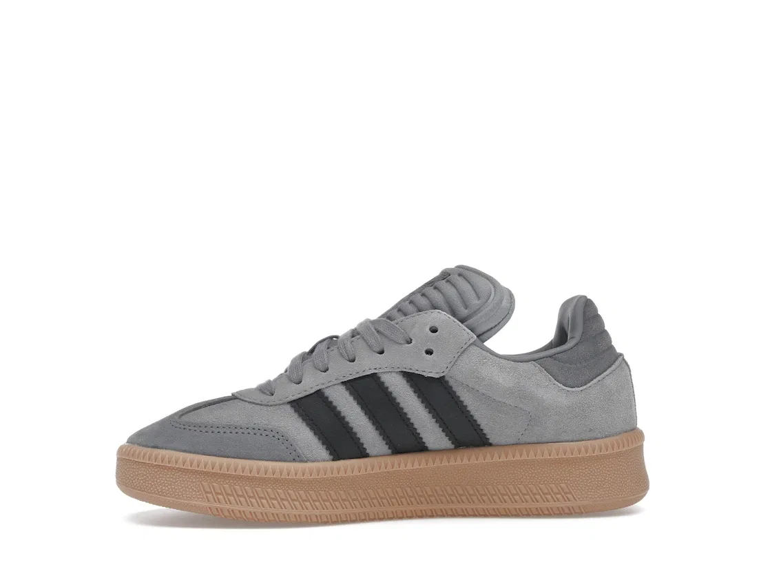 Детские кроссовки Lifestyle Samba XLG Adidas, Grey Three/Core Black/Gum — фото 3