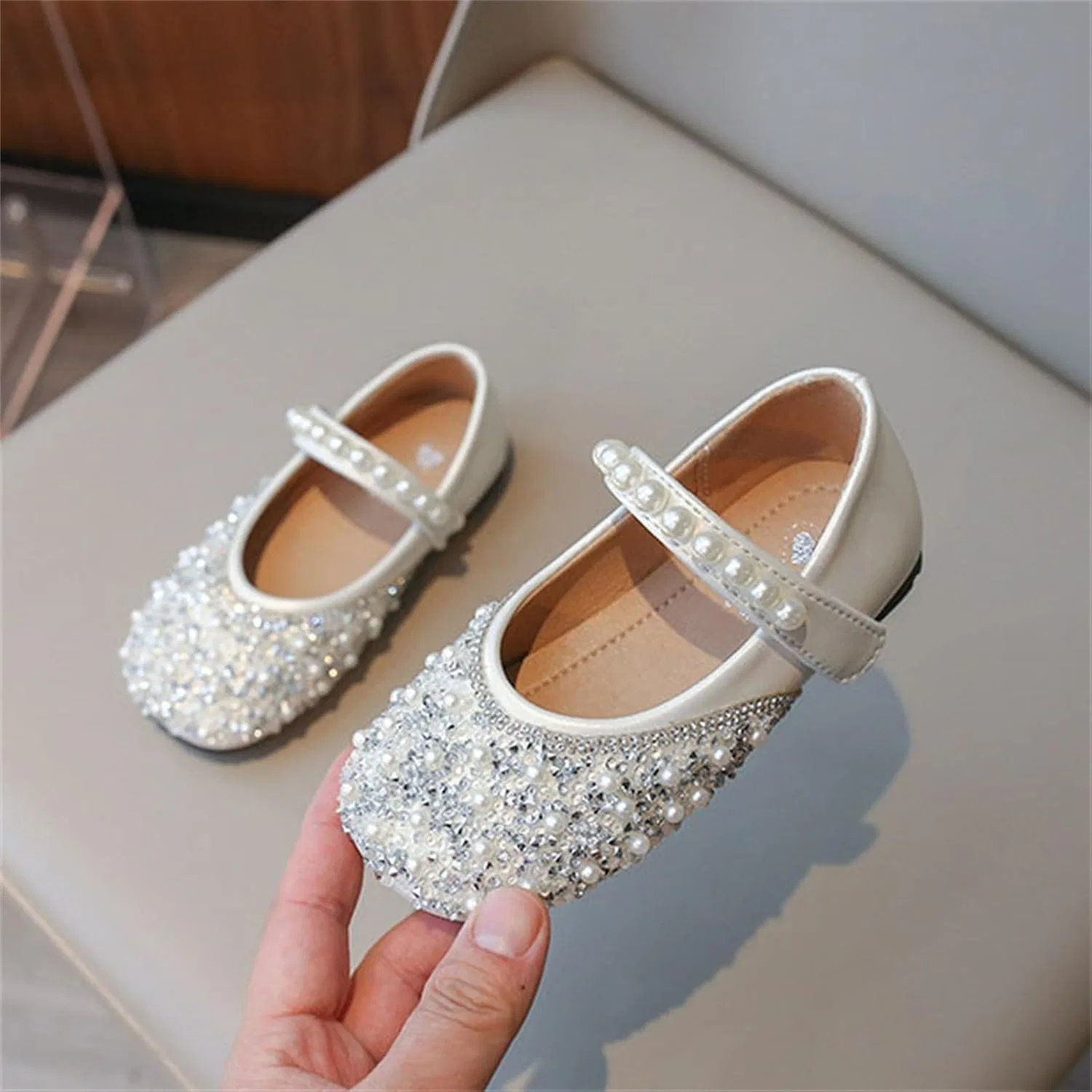 Детские туфли для девочек с бантом и жемчугом Mary Jane Princess Ballet Flats, Beige — фото 2
