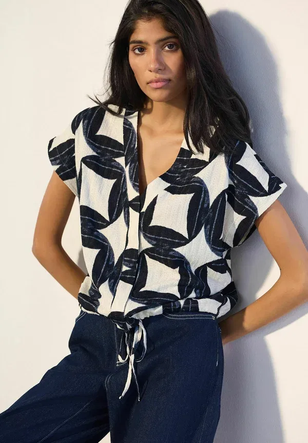 Блуза с принтом Regular fit v-neck tie front short sleeve top Next, Geo Print