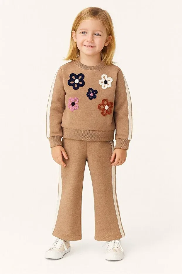 Детский комплект из свитшота и брюк с принтом Floral winter girls' spanish flared pants set Seabubbles, Brown
