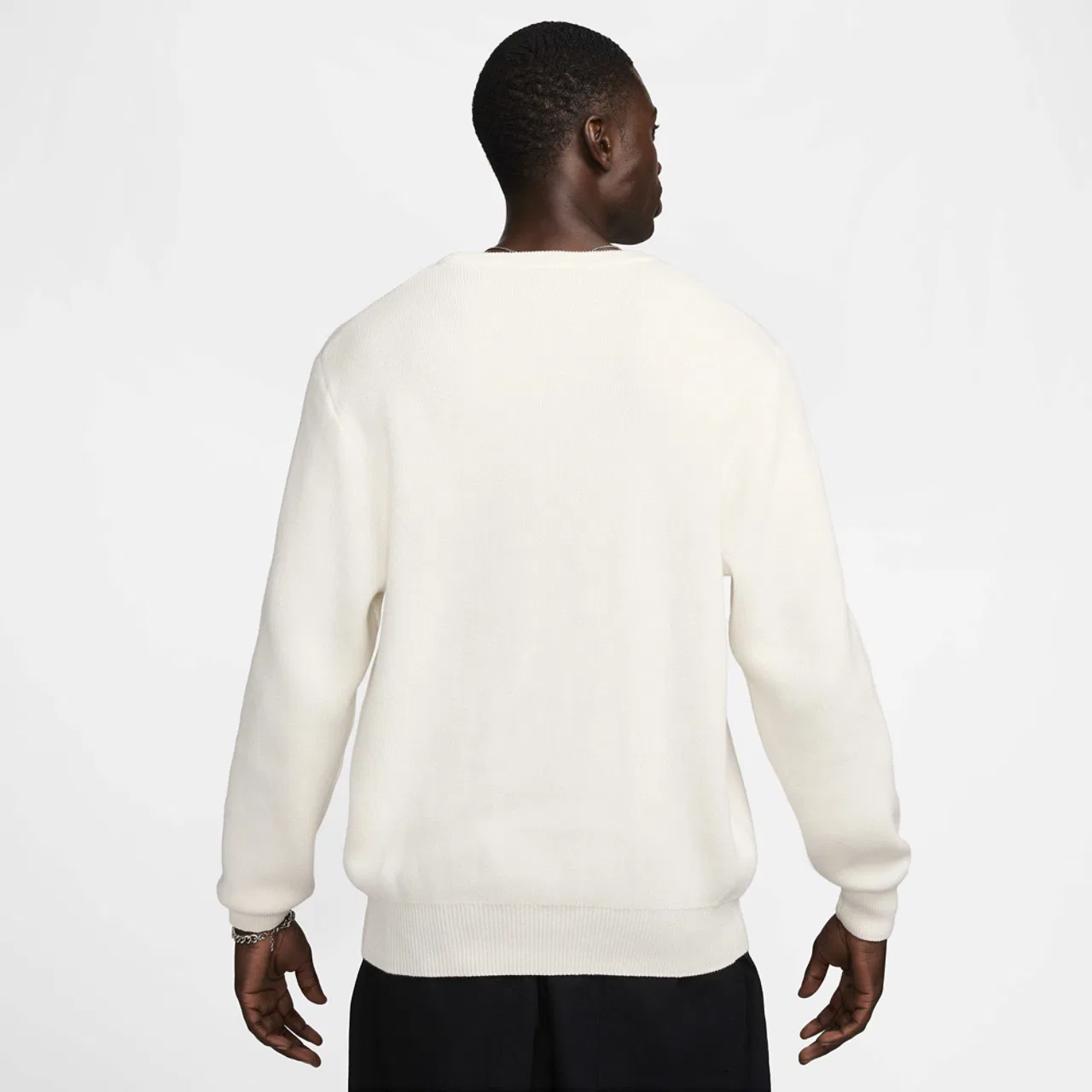 Мужской свитер Club Crew Nike, цвет Sail/Black — фото 2