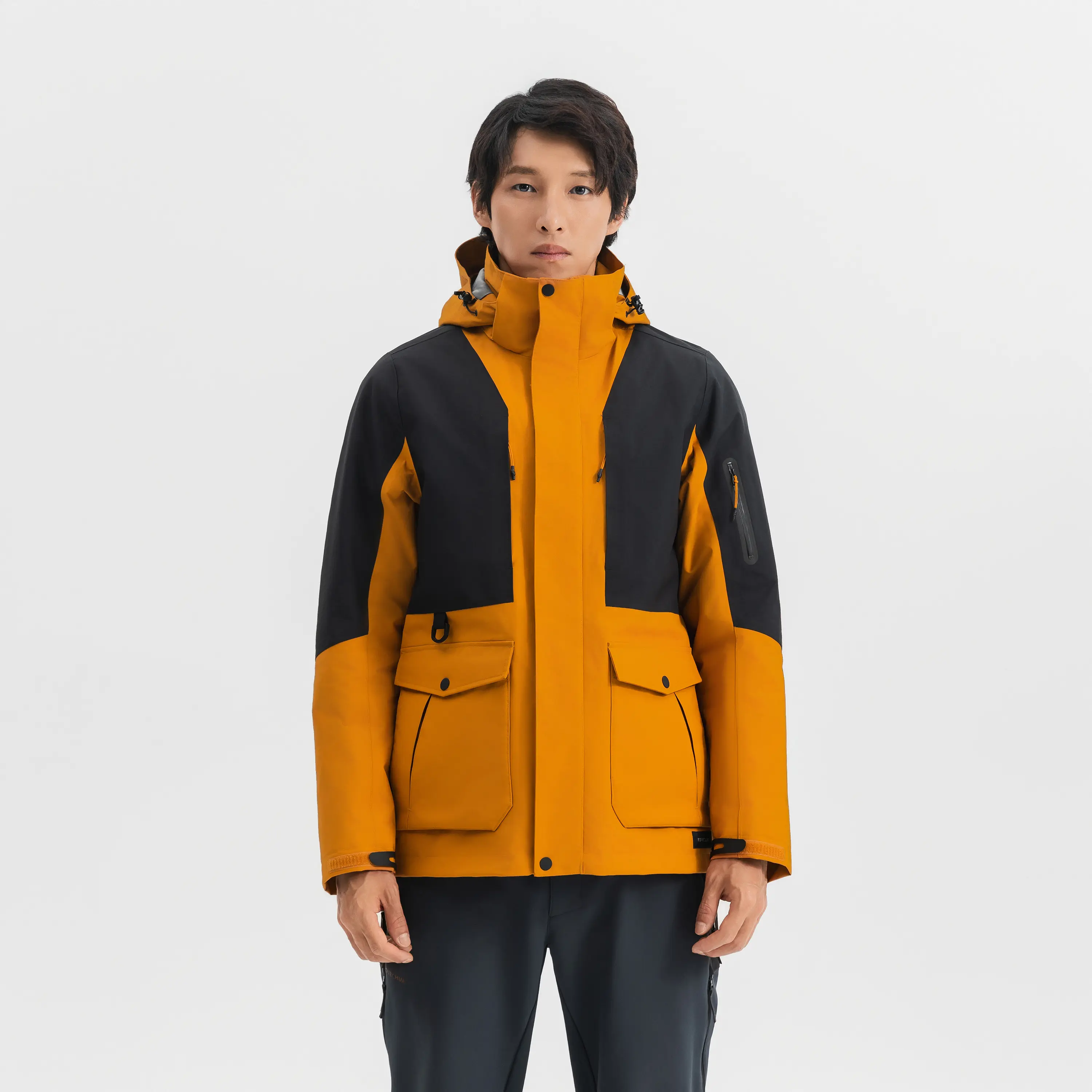 

Мужская трёхслойная пуховая куртка Forclaz NH500