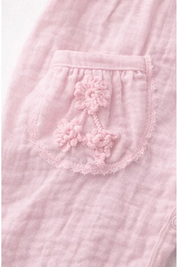 Детский комбинезон для девочек хлопковый Floral Detailed Muslin Kardeşler Bebe, Pink — фото 4