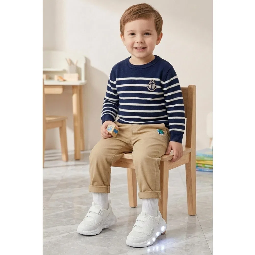Детские легкие спортивные кроссовки со шнуровкой и подсветкой Aida Unisex Papuç Sepeti — фото 2