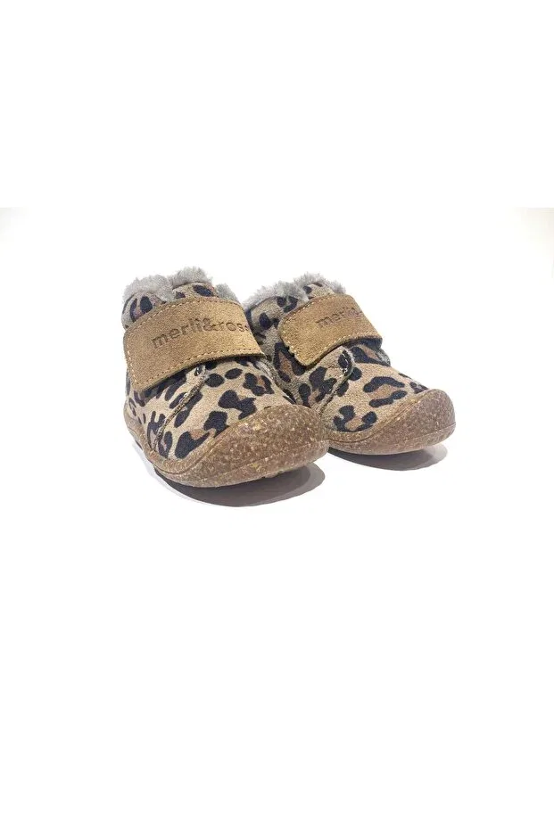 Детские пинетки-боты с принтом Stride plush suede first step boots Merli&Rose, Leopard