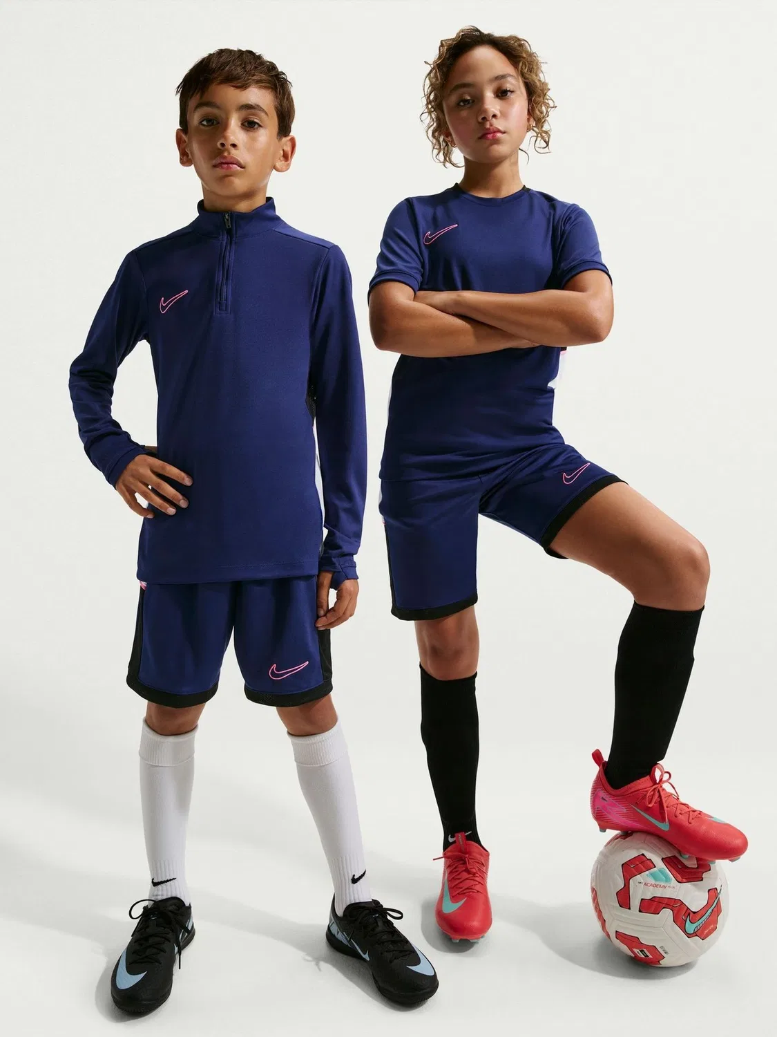 Шорты футбольные Nike Academy Dri-FIT, Blue Void