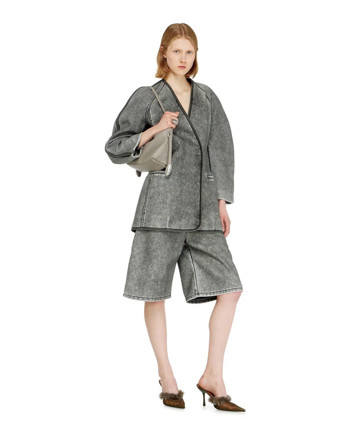 Женские бермуды из экокожи с принтом P-ARLOR DIESEL, Black — фото 3