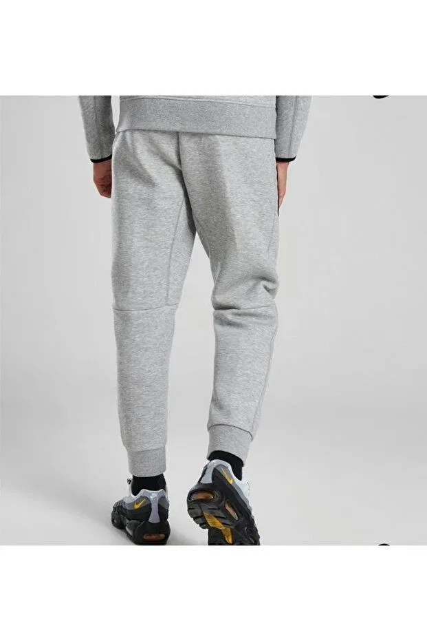 Детские спортивные штаны для мальчиков с принтом Sportswear Tech Fleece FW24 Nike, Gray — фото 4