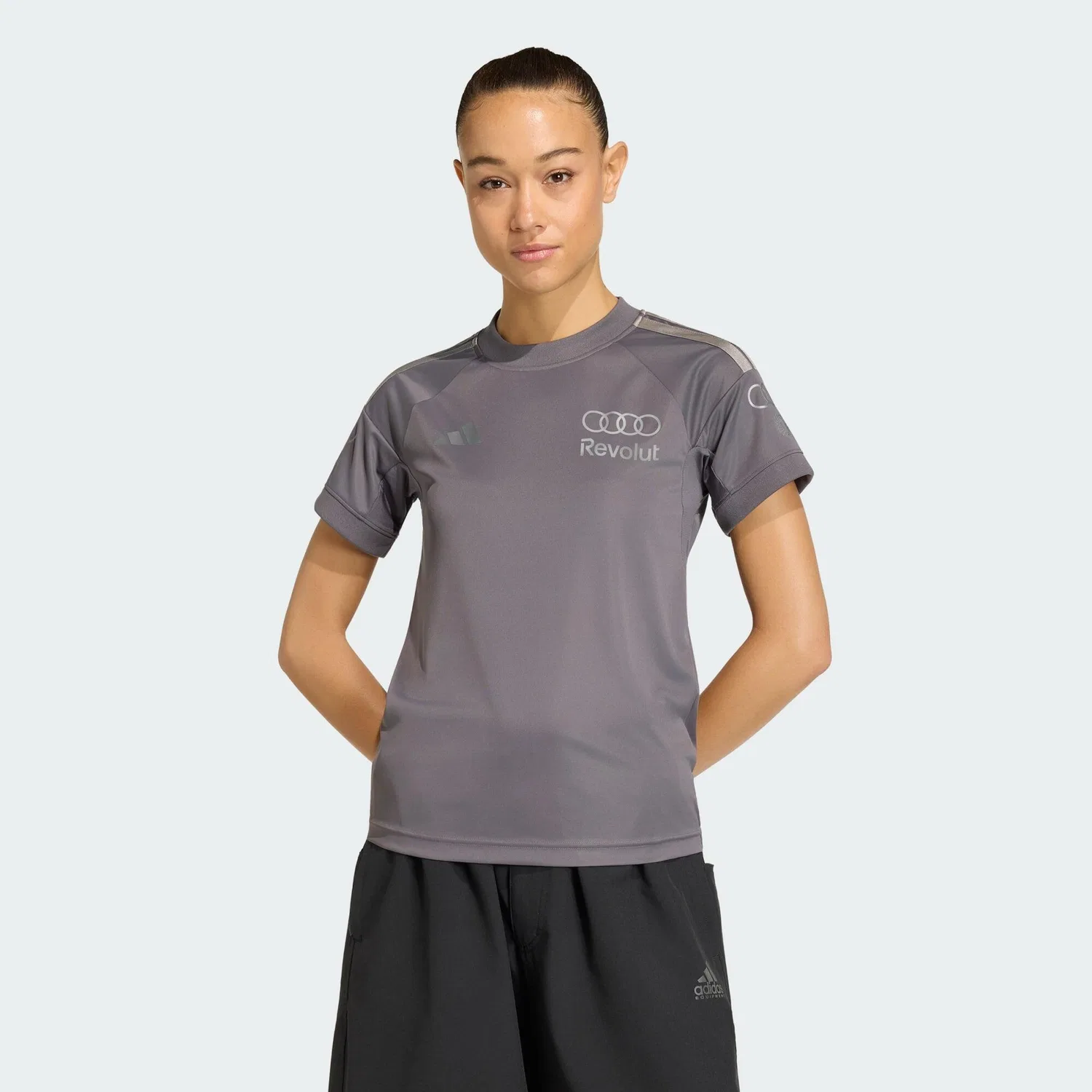 Мужская футболка с коротким рукавом Audi Revolut F1 Team Short Sleeve Driver Replica Trikot Adidas, Dark Grey / Grey