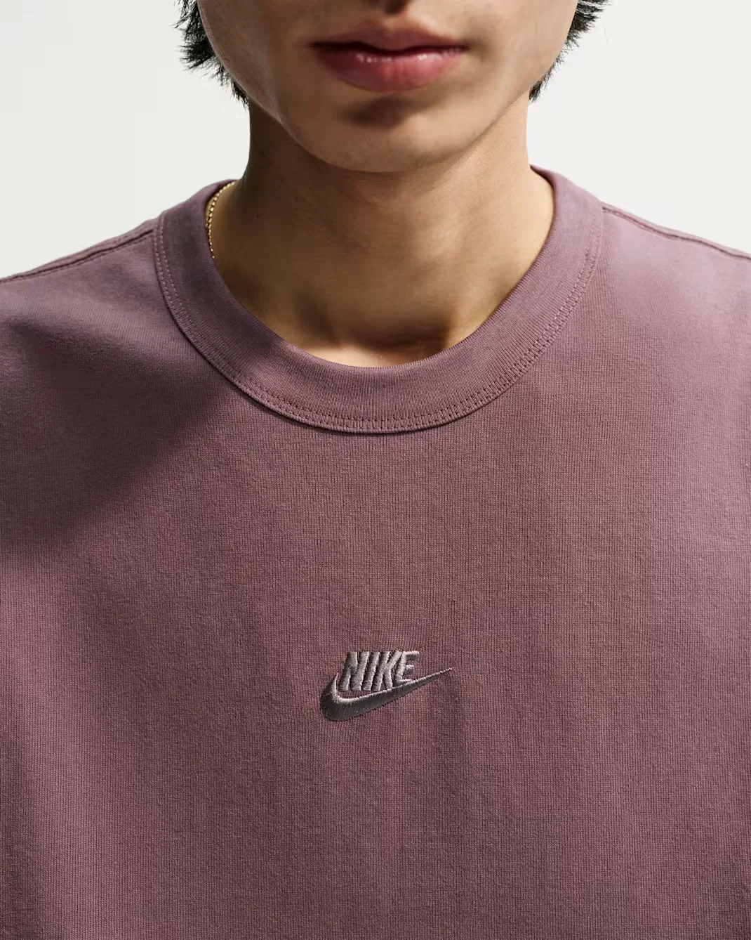 Мужская футболка Nike Sportswear Premium Essentials, Tattoo — фото 3