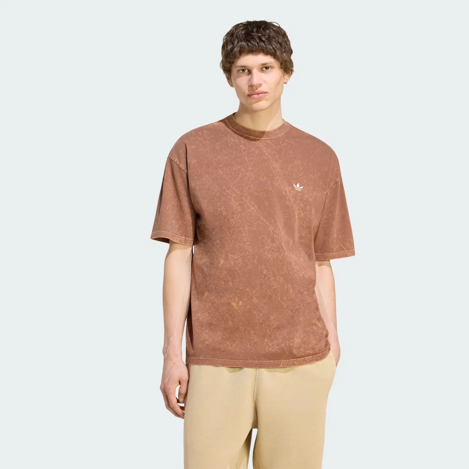 Мужская футболка со спущенными плечами Trefoil Essentials Adidas Originals, коричневый