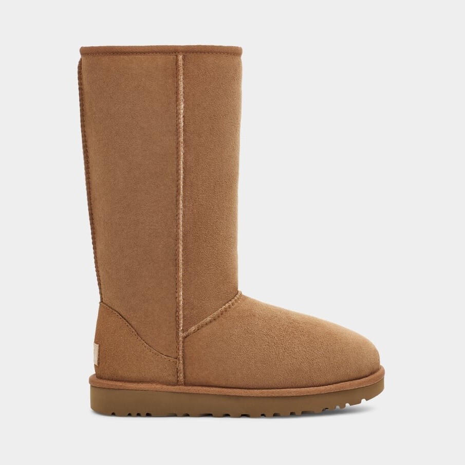 Угги женские UGG Classic Tall II, темно-бежевый