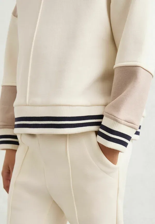 Спортивный костюм из хлопка и полиэстера Pia jogger set Reiss, Neutral, нейтральный — фото 3