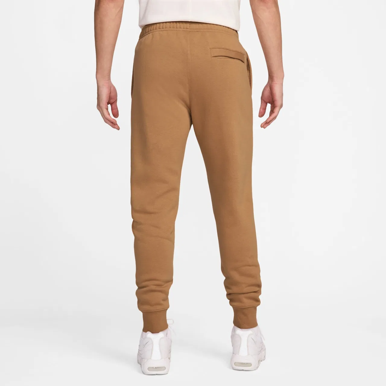Мужские спортивные брюки Club Joggers Nike, цвет Flax/White — фото 3