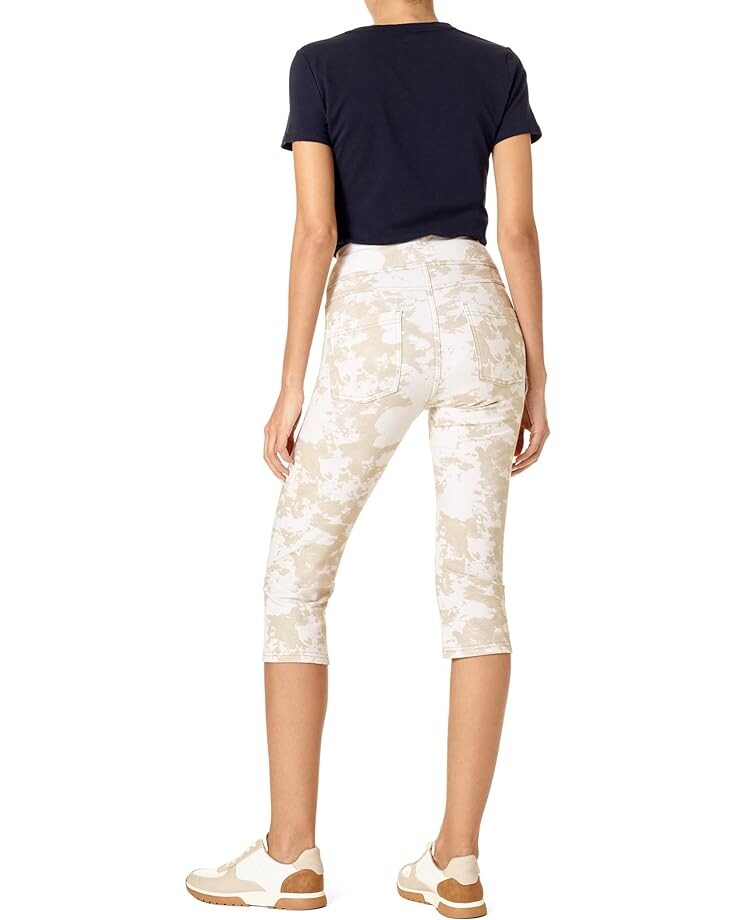 

Брюки HUE Game Changing High-Rise Shorter Capris, цвет Khaki Tie-Dye