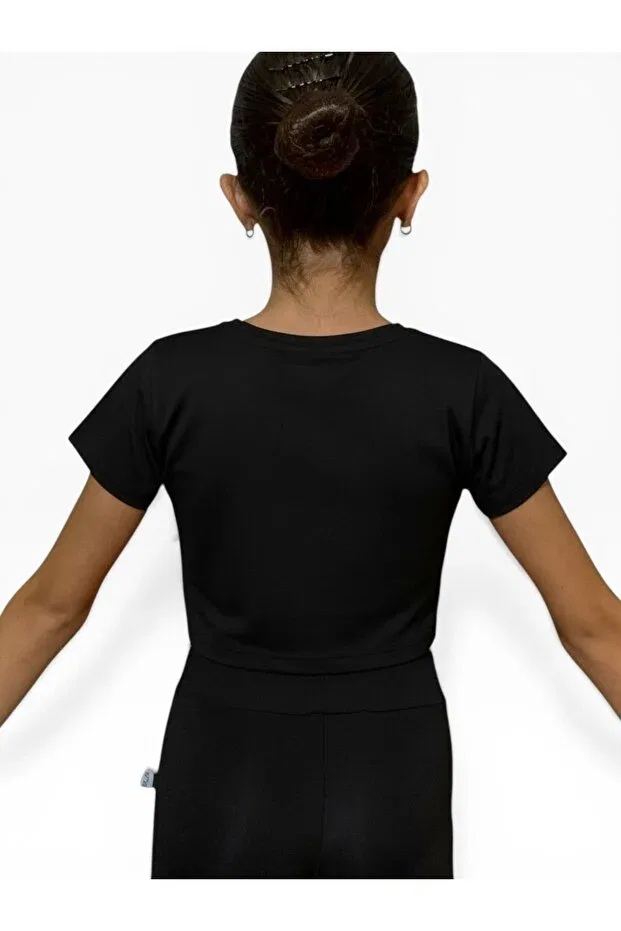 Детская футболка для девочек с коротким рукавом Black crop silver gymnast t-shirt She Can Wear, Gymnast Gümüş — фото 2