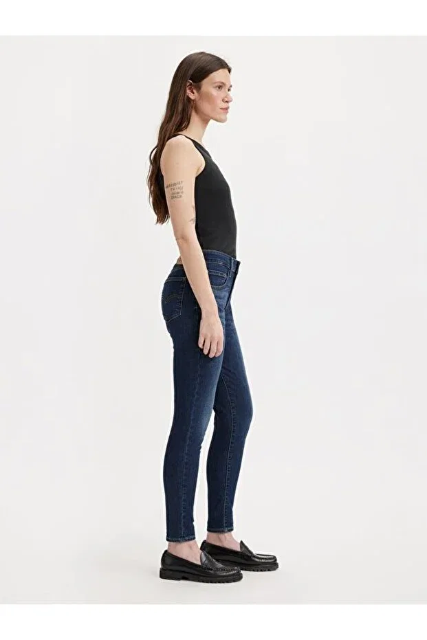 Женские джинсы скинни с высокой талией Levi'S, Med Indigo - Worn In — фото 2