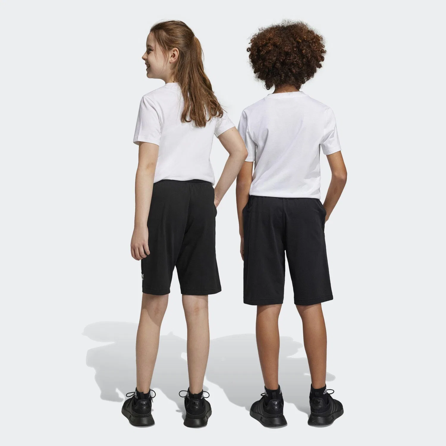 Детские шорты с логотипом Essentials Big Logo Cotton Shorts Adidas, Черный Белый — фото 3