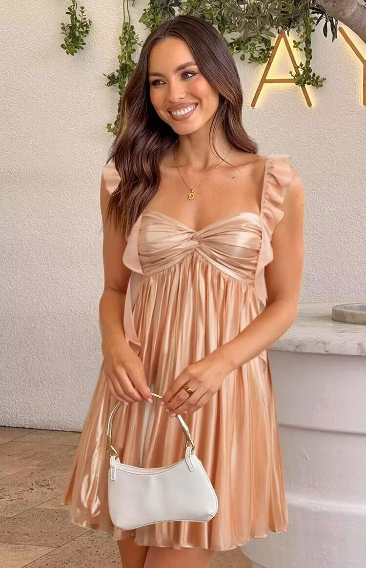 Женское мини-платье на бретелях из сатина с открытым сердцем, Yellow — фото 4