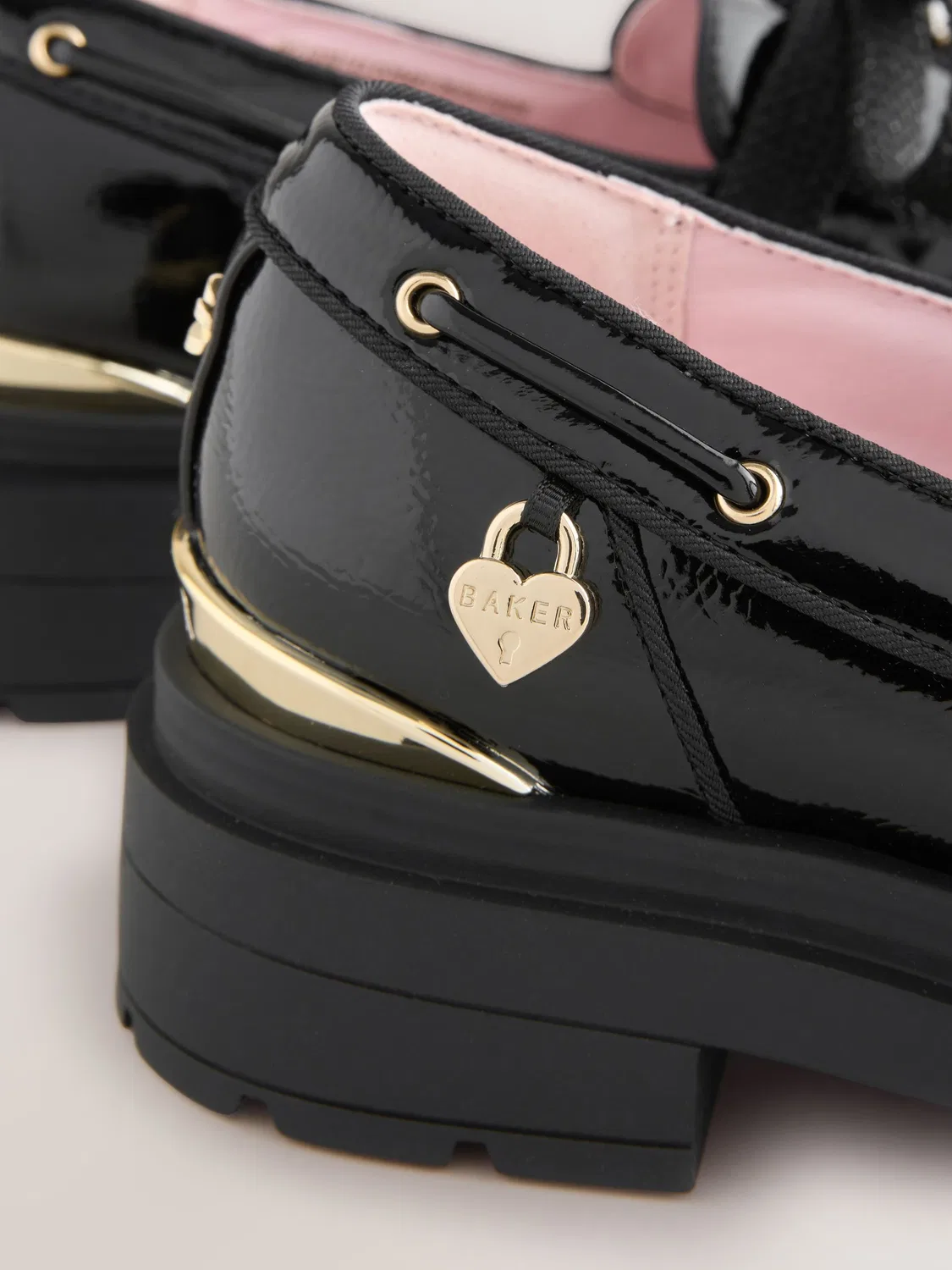 Туфли-лодочки Patent Chunky Boat Shoe Baker by Ted Baker, черный — фото 4