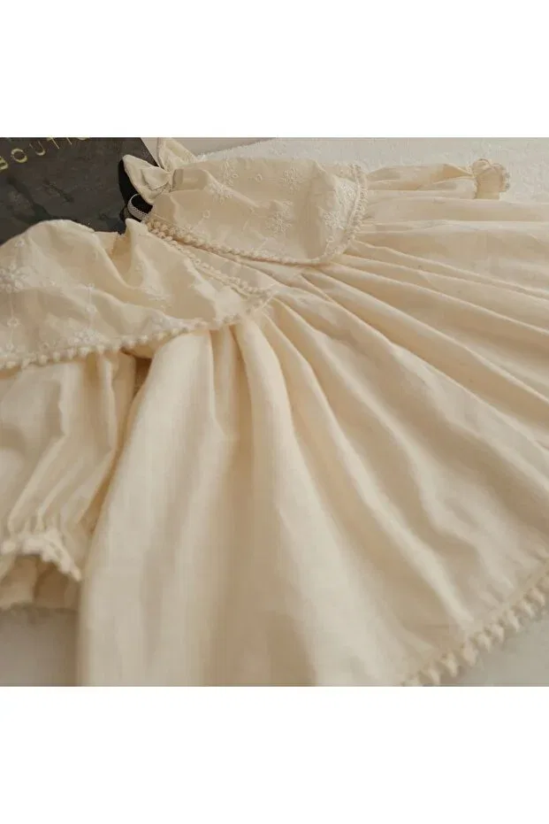 Детское платье с воротником-капюшоном Elwirababyboutiqe, Nude Color — фото 3