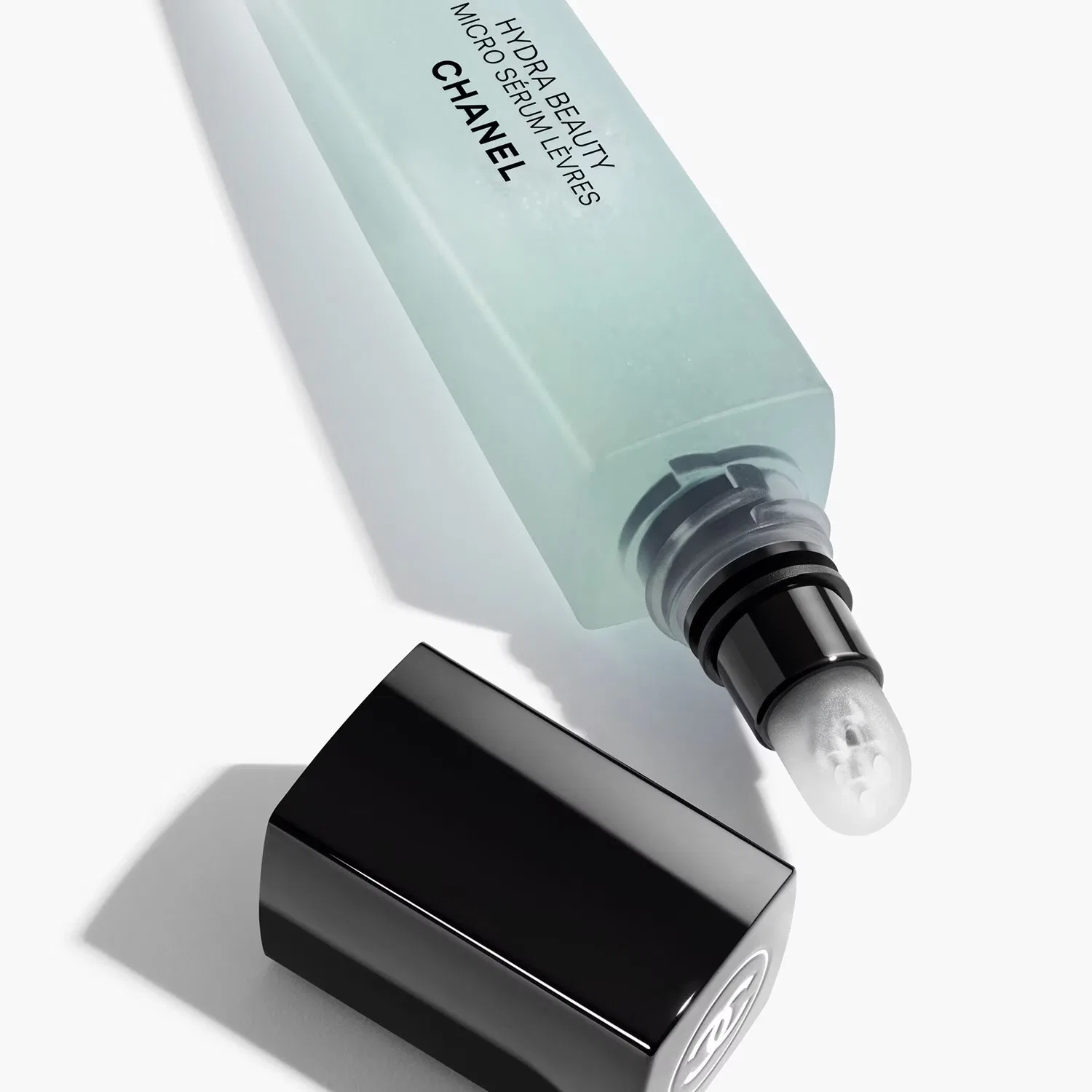 Сыворотка для губ 11 мл с гиалуроновой кислотой HYDRA BEAUTY Micro Sérum Lèvres CHANEL — фото 2