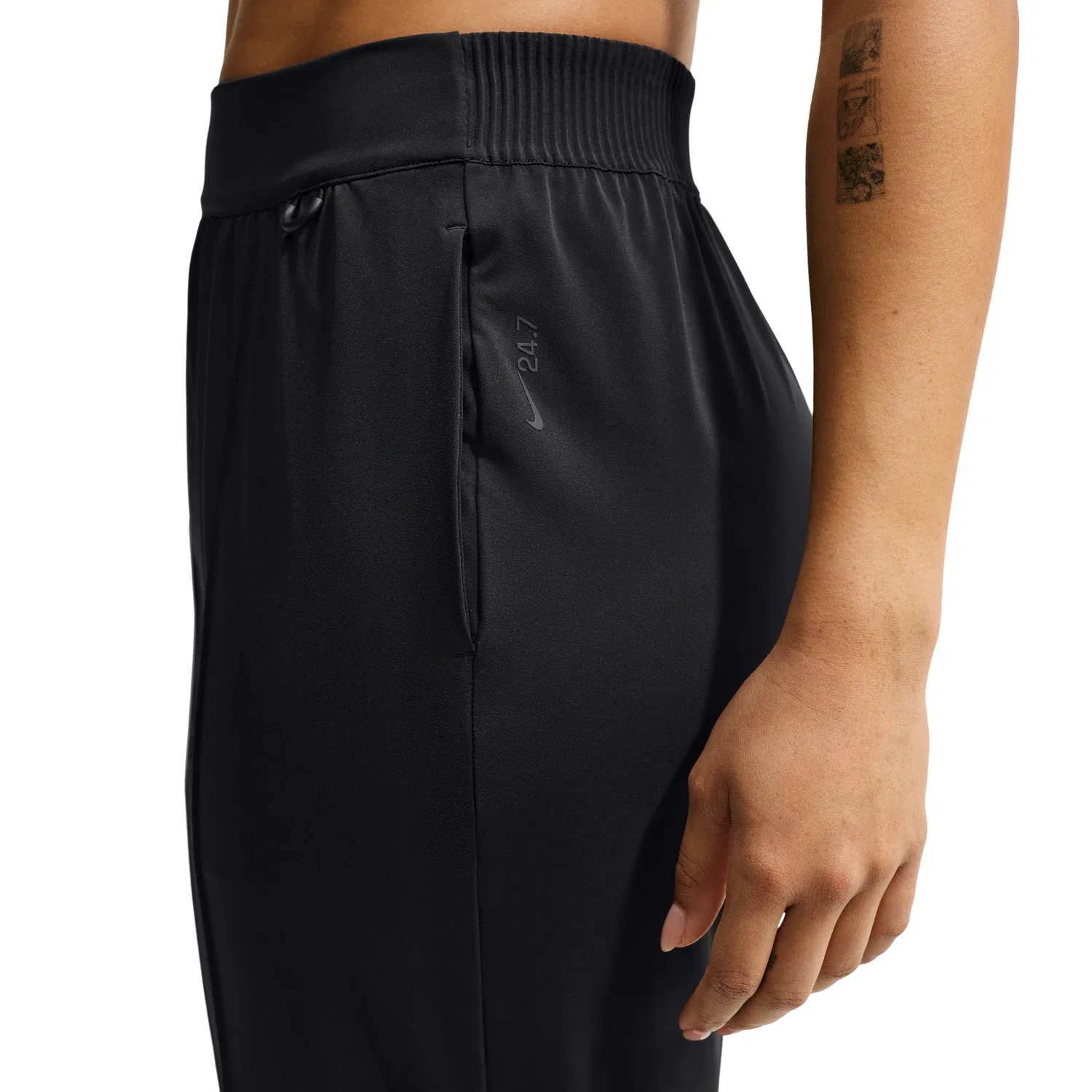Женские брюки 24.7 PerfectStretch Dri-FIT UV Protection High-Rise Tapered Pants 'Black Dark Smoke Grey' Nike, Black/Dark Smoke Grey — фото 4