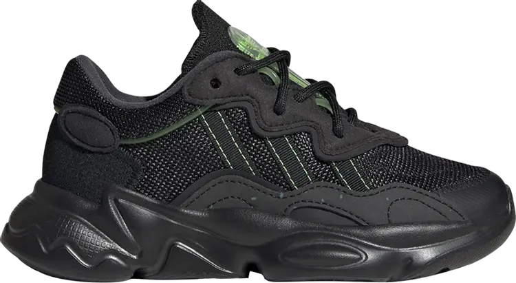 

Кроссовки Adidas Ozweego J, черный