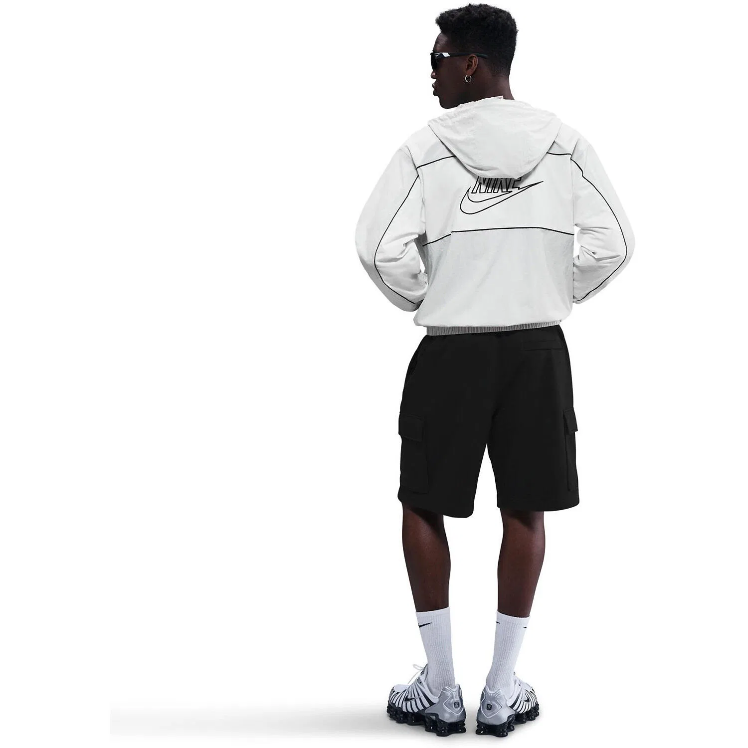 Мужские шорты с карго-карманом Nike Club BB Cargo Short, Schwarz — фото 4