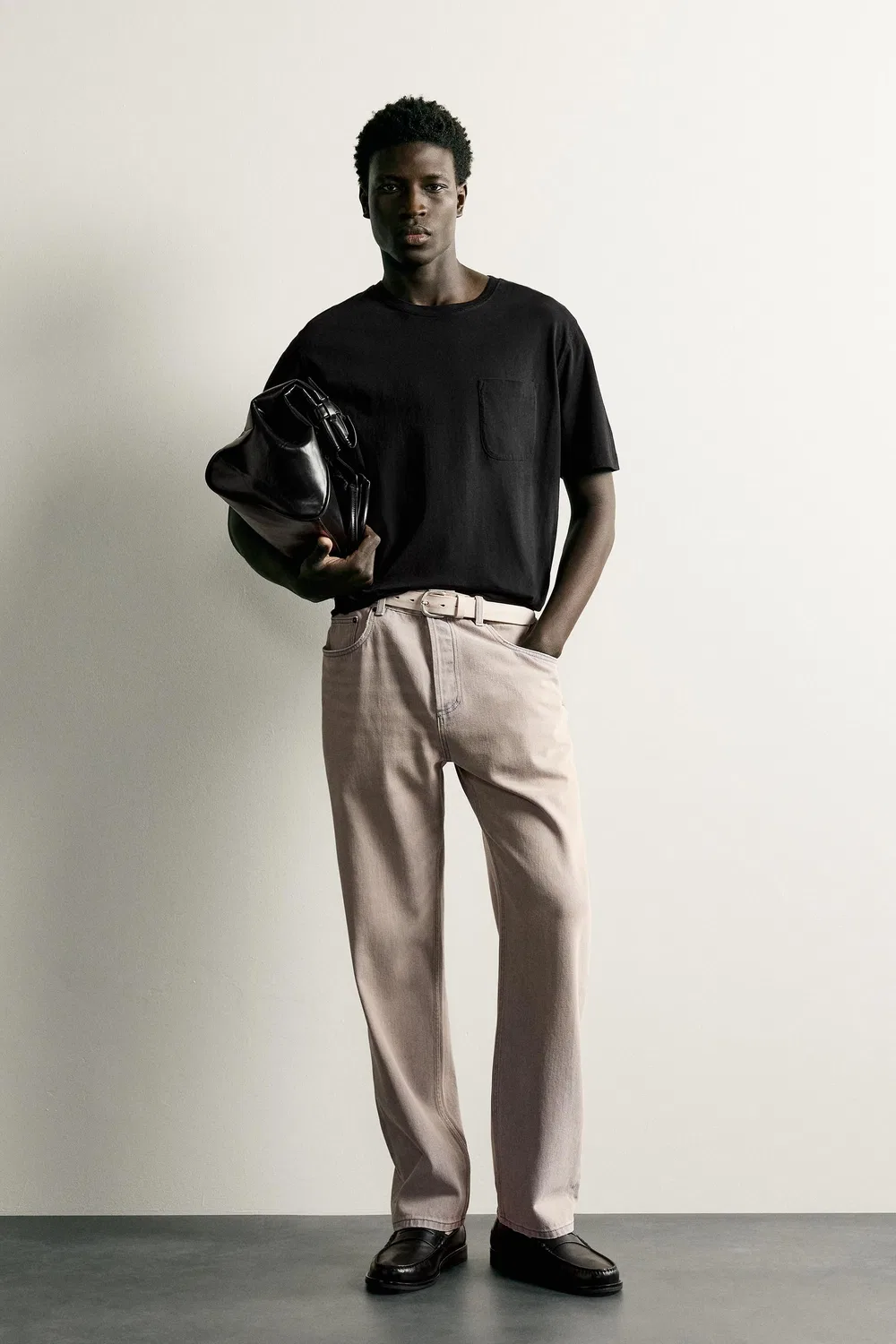 Свободный крой, легкая футболка ZARA, Black