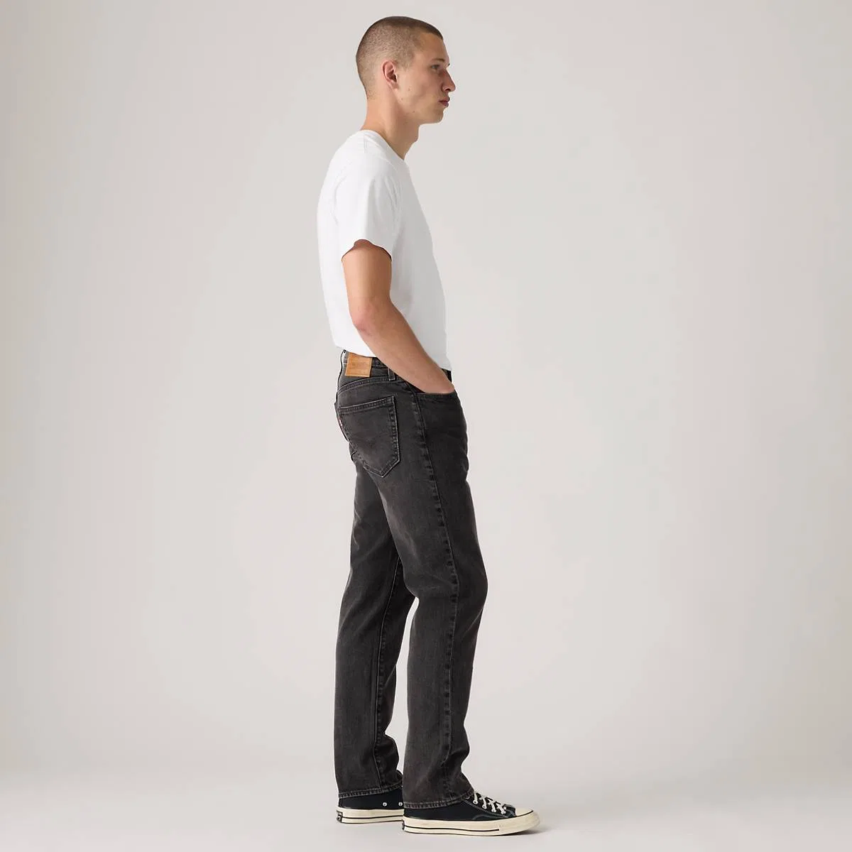 Мужские джинсы 541 с зауженным кроем Levi's, At The End Of The Day - Black — фото 4
