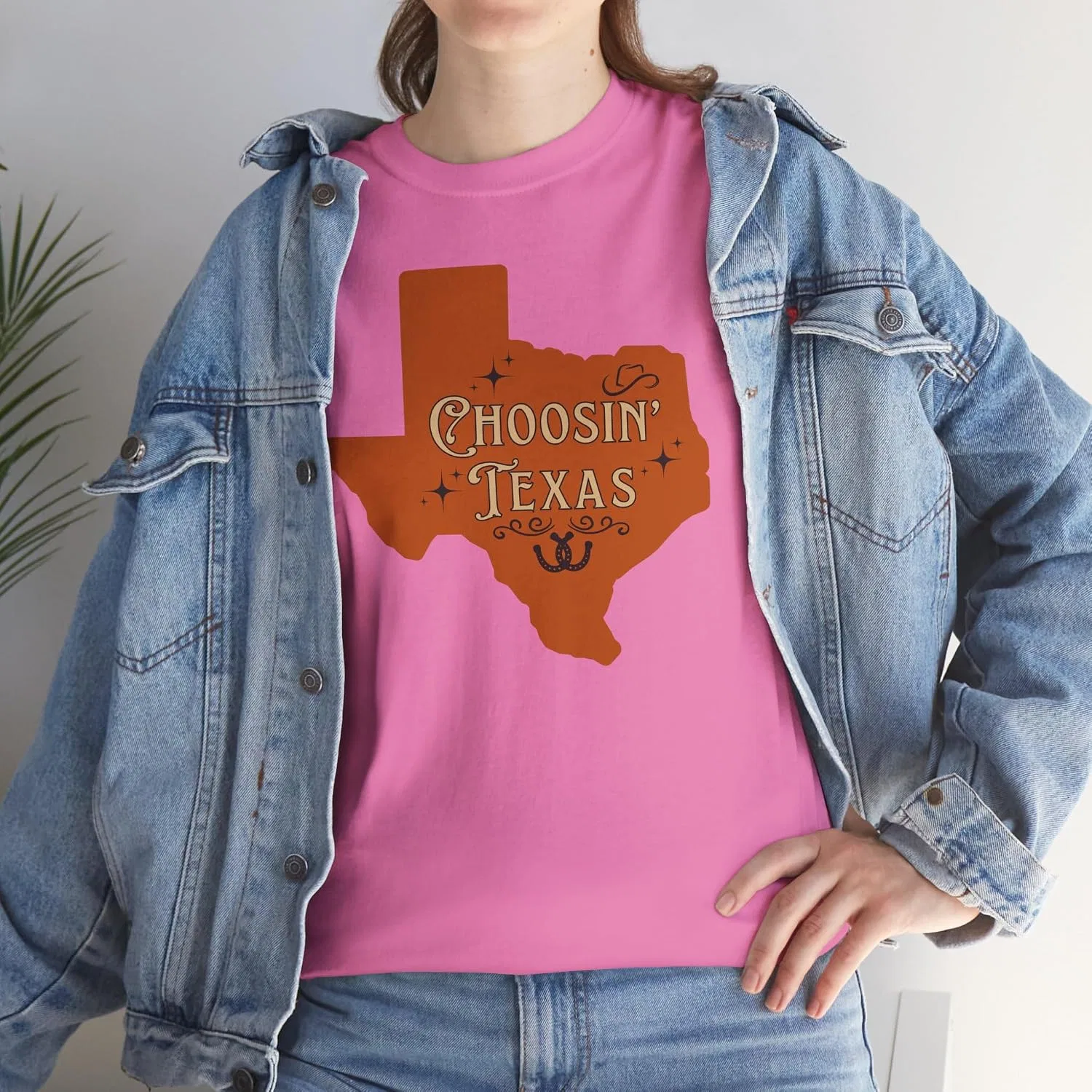 Женская футболка с принтом Choosin' Texas Country Music State Cowgirl Rodeo Ella Tee Shirt Riley Two Stepping T-Shirt Tshirt Sportswear Clothing Gift, Azalea — фото 3