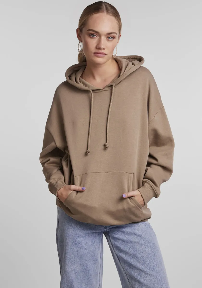 

Толстовка с капюшоном "PCCHILLI LS OVERSIZED HOODIE NOOS BC" Pieces, серебристый