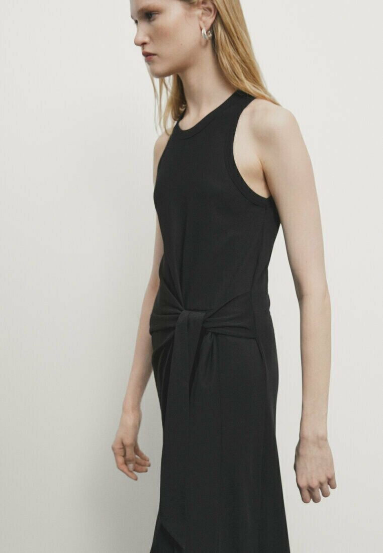 

Платье из джерси Halterneck With Tie Detail Massimo Dutti, черное