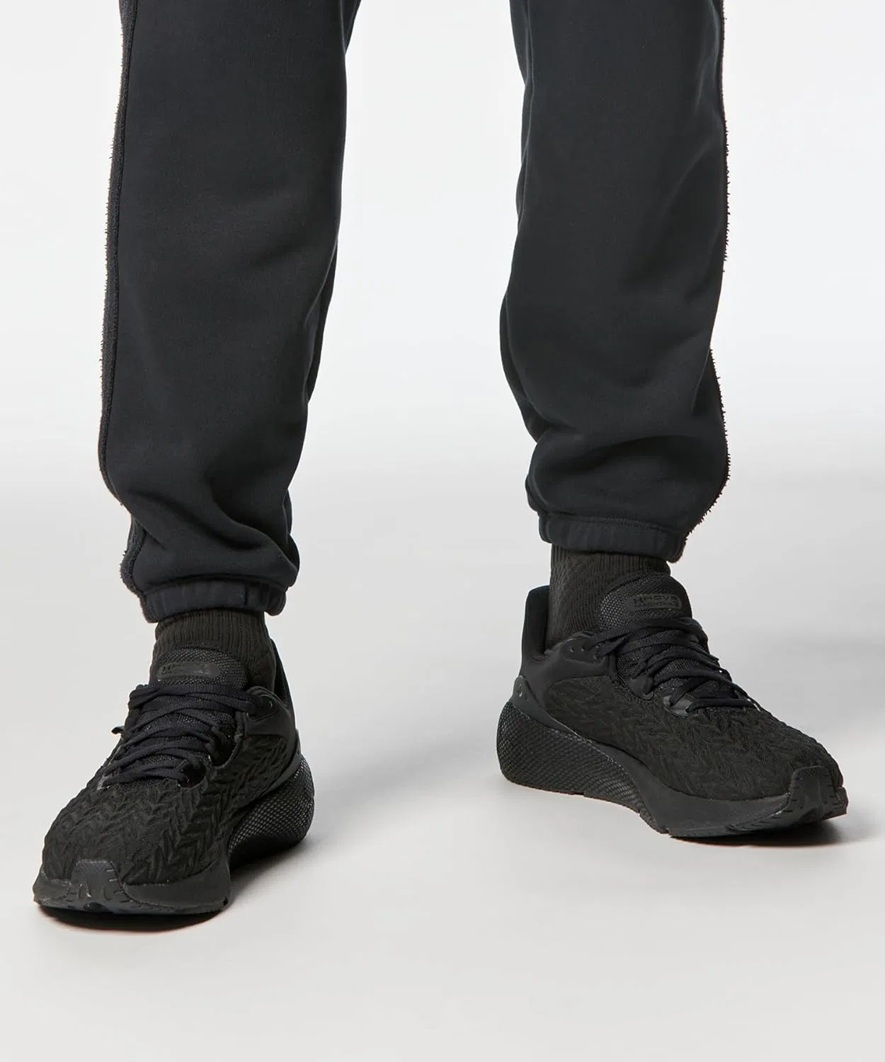 Кроссовки Under Armour HOVR Machina 2 Herren, Black — фото 4