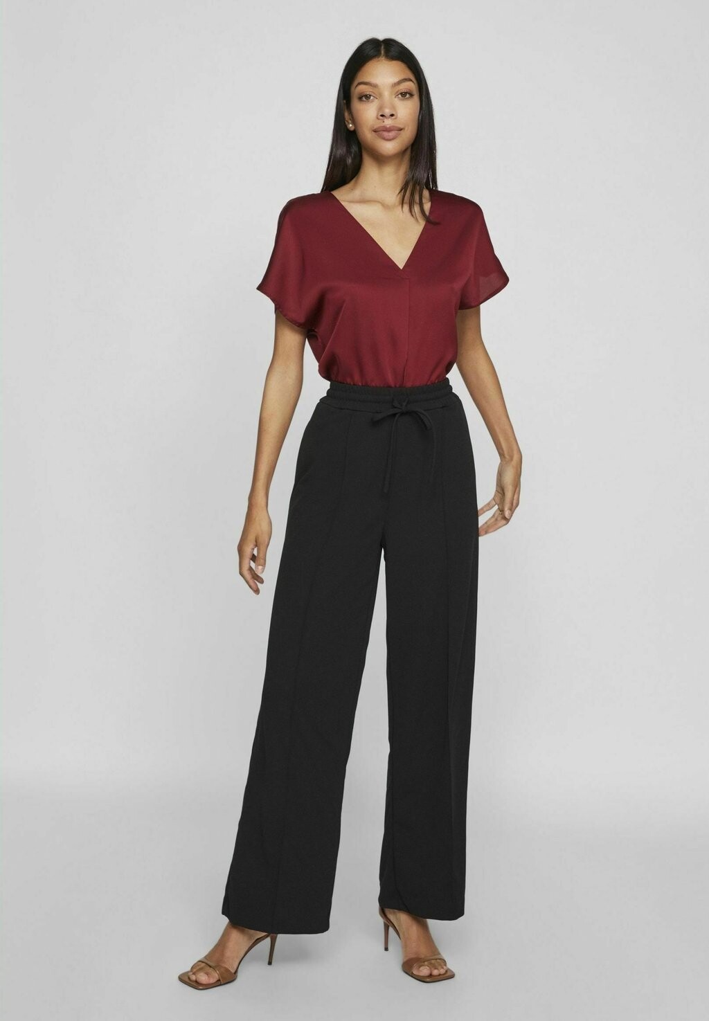 

Брюки MIT WEITEM BEIN WAIST VILA, антрацит