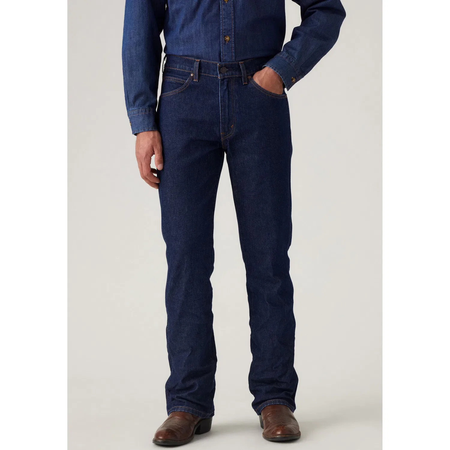 Мужские джинсы Bootcut 537 Western Levi's, Rocky Rinse