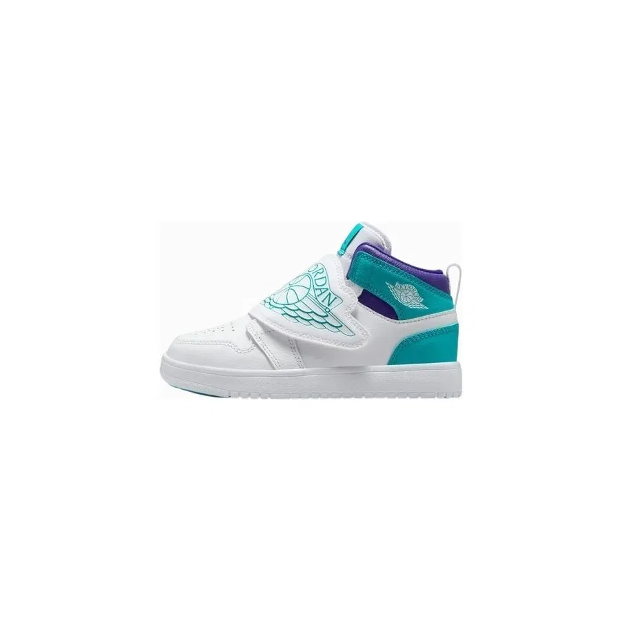 Детские кроссовки Nike Sky Jordan 1 (PS), Белый