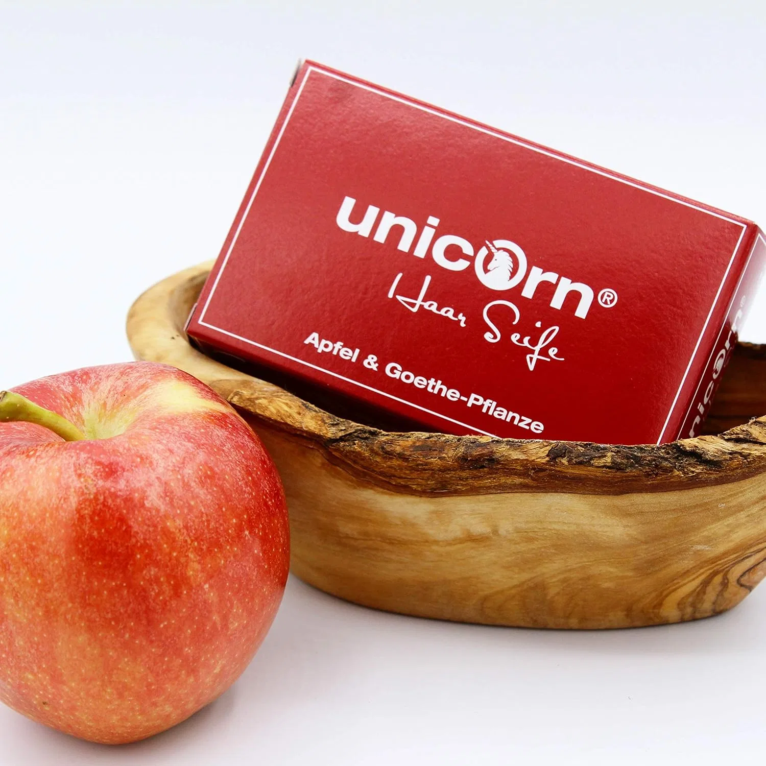Мыло для волос Apple Hair Soap с экстрактом растения Гете, 100 г Spa Vivent — фото 3